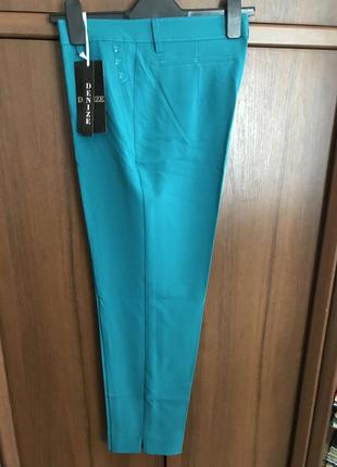 Брюки женские классические