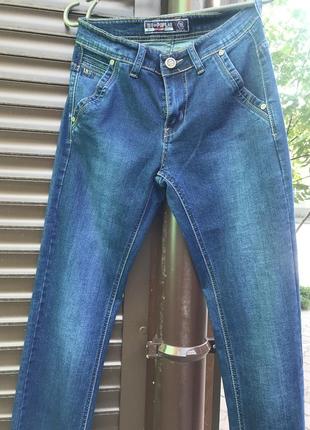 Джинси чоловічі