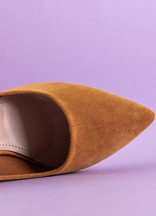 Світло-коричневі жіночі туфлі2 фото