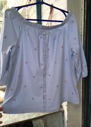 Блуза с открытыми плечами с фламинго
