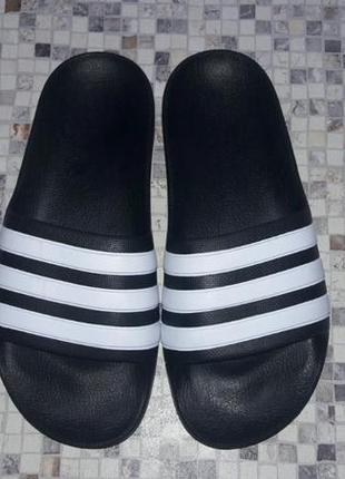 Шлепанцы adidas p.35