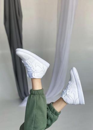 Nike air jordan white кроссовки найк женские джордан обувь кеды6 фото