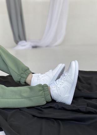 Nike air jordan white кроссовки найк женские джордан обувь кеды2 фото