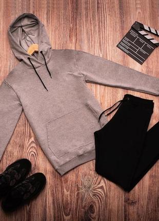 Мужской трикотажный спортивный костюм с капюшоном серый