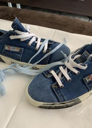 Стильні кеди джинсові