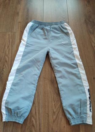 Спортивные штаны для двора