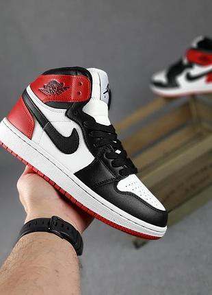 Jordan білі з чорним і червоним