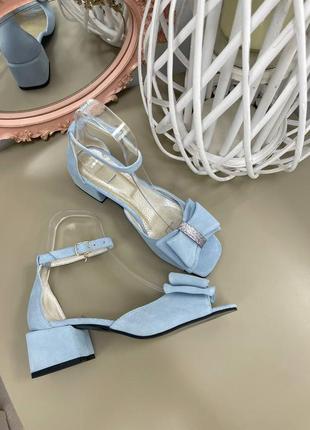 Эксклюзивные босоножки женские натуральная итальянская кожа и замша голубые с бантиком