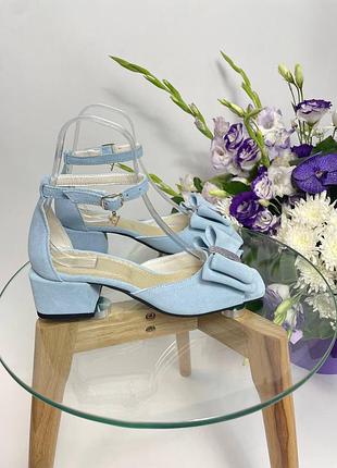 Эксклюзивные босоножки женские натуральная итальянская кожа и замша голубые с бантиком