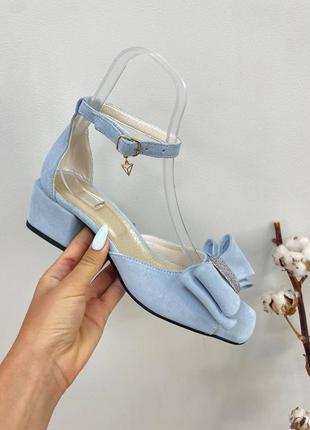 Эксклюзивные босоножки женские натуральная итальянская кожа и замша голубые с бантиком
