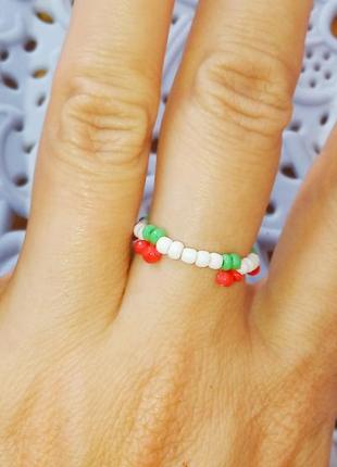 Кільце з бісеру "вишні"