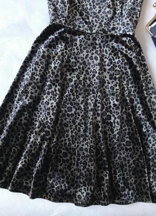 Велюровое бархатное платье topshop с открытой спинкой5 фото