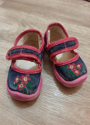 Очень легкие и удобные кеды, тапочки, макасины, для девочки