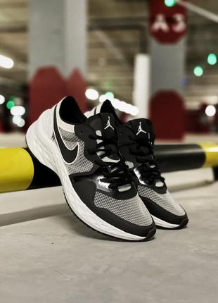 Кроссовки  jordan air zoom 85 runner