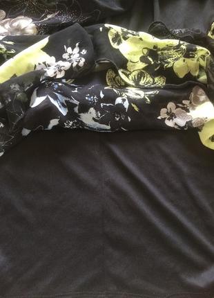 Чорна шифонова блуза в квітковий принт7 фото