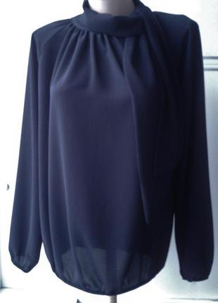 Стильная  итальянская блуза, размер 101 фото