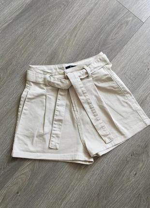 Шорты беж