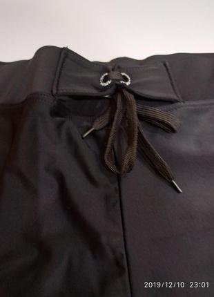 Мужские плавки для купания.