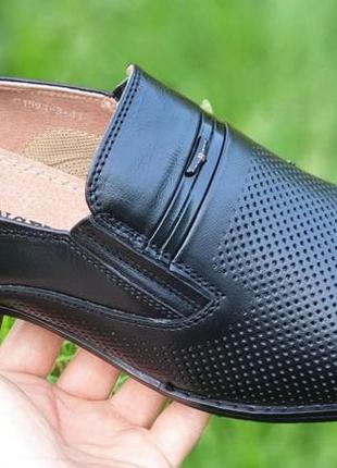 Мужские туфли летние кожаные черные - чоловічі туфлі літні шкіряні чорні2 фото