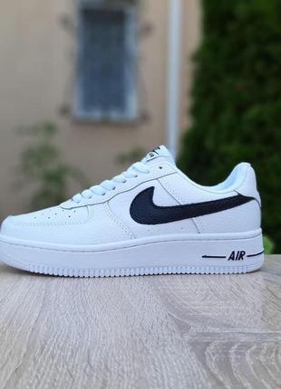 Женские кроссовки nike air force 1 белые с чёрным / жіночі кросівки найк білі6 фото