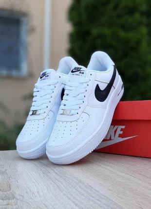 Женские кроссовки nike air force 1 белые с чёрным / жіночі кросівки найк білі7 фото