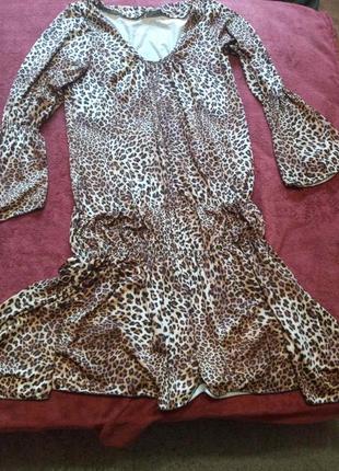 Платье в леопардовый принт