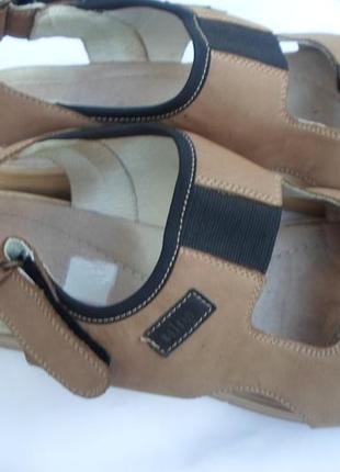 Ортопедичні босоніжки 42р.,ст-27 . шир.-9, на шир.ногу .шкіра, mida3 фото