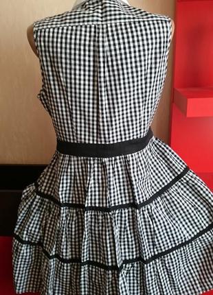 Літнє плаття в баварському стилі 6