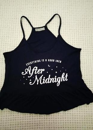 Короткая маечка для дома и сна с воланом