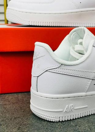 Женские кроссовки nike air force white6 фото