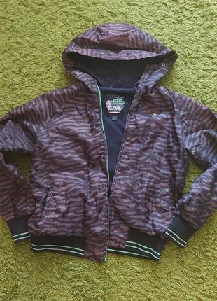 Курточка ветровка на подростка