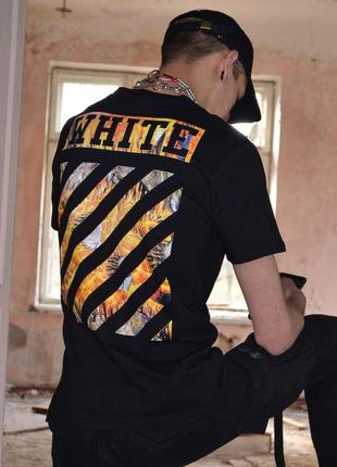 Футболка off white fire