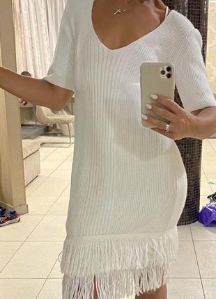 Плаття в'язане