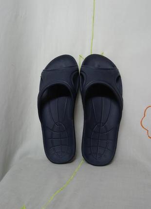 Лёгкие комфортные шлепки