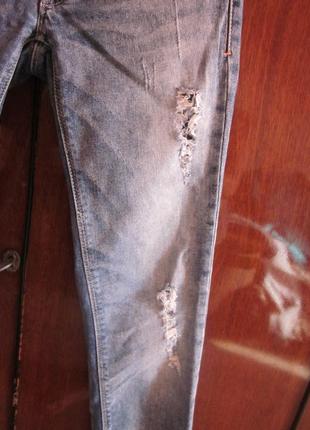 Фирменные джинсы h&m размер 25-262 фото