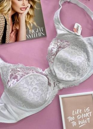 Белый бюстик в чашке 95g. код: б198