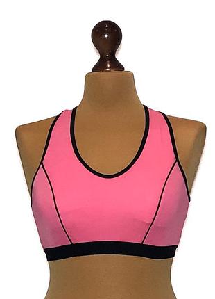 Класний топ для занять спортом