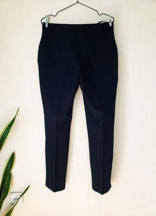 Новые базовые зауженные черные брюки с карманами  primark4 фото