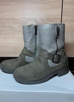 Чобітки дитячі