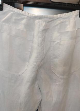 Белые льняные брюки.4 фото