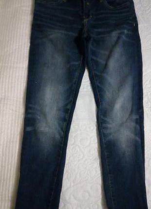 Джинси-скінні стильний елемент гардеробу, на 88-90 см