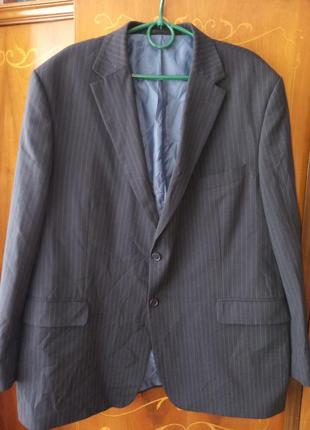 Пиджак очень легкий