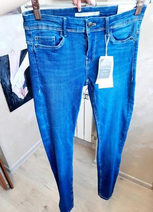 Zara стрейчевые джинсы скини8 фото