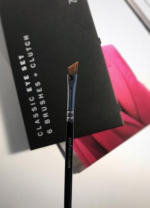 Пензлик для макіяжу zoeva 317 wing liner. оригінал. новий. із набору