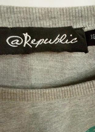 Свитшот с принтом republic 6
