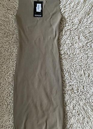 Сукня-бандажна