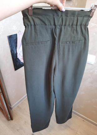 H&m брюки с поясом хаки8 фото