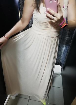 Сукня афродіти, шикарний покрій від відомого бренду
