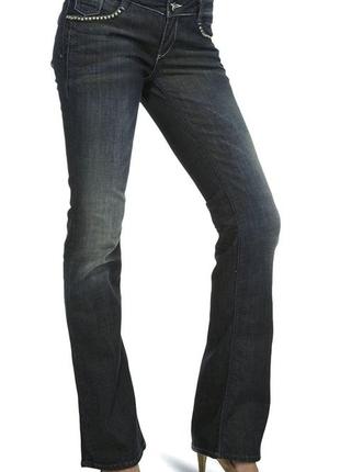 Новые джинсы клеш slim flare синие рваные w29 l34 'guess'