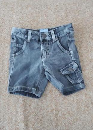 Фирменные шорты рост 74см